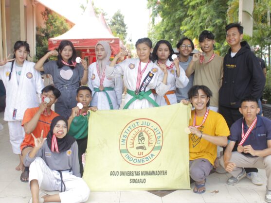 dok istimewah jujitsu