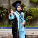 wisudawan mik terbaik